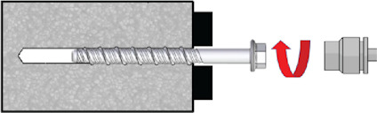 Ritning av en skruv som monteras i en betongvägg, med en pil som visar rotationsriktningen.