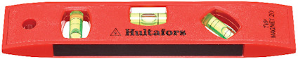 Röd torpedpass med tre libeller och magnetremsa i mitten. Märkt med texten "Hultafors".